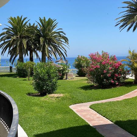 Apartmán Acapulco Playa 100 Nerja Exteriér fotografie