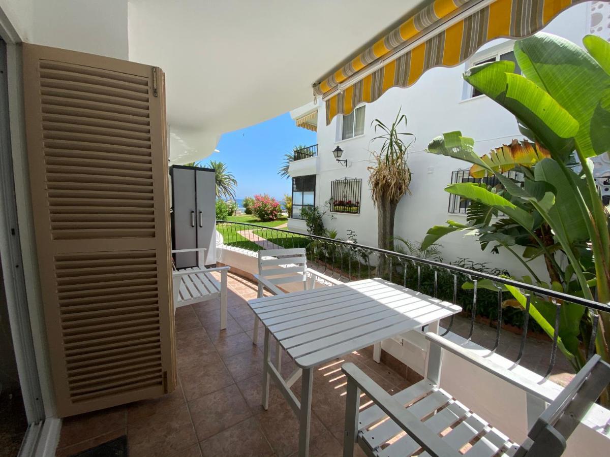 Apartmán Acapulco Playa 100 Nerja Exteriér fotografie