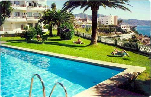 Apartmán Acapulco Playa 100 Nerja Exteriér fotografie